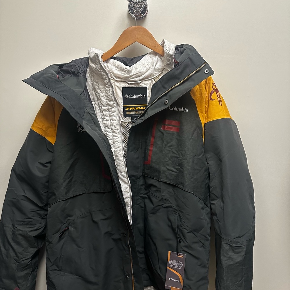 Columbia Men's Limited Edition Boba Fett Collection Coat - Picture 3 of 3